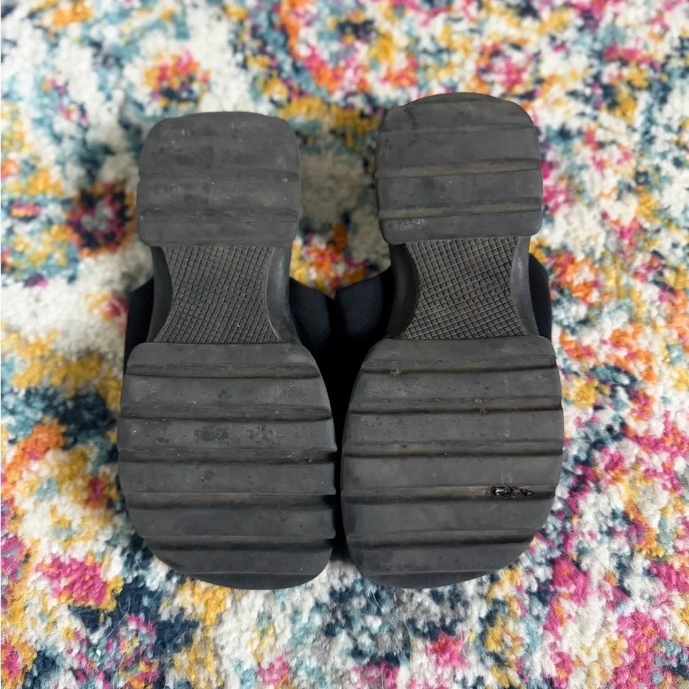 Soho Girls 90s/y2k vintage slide on sandals